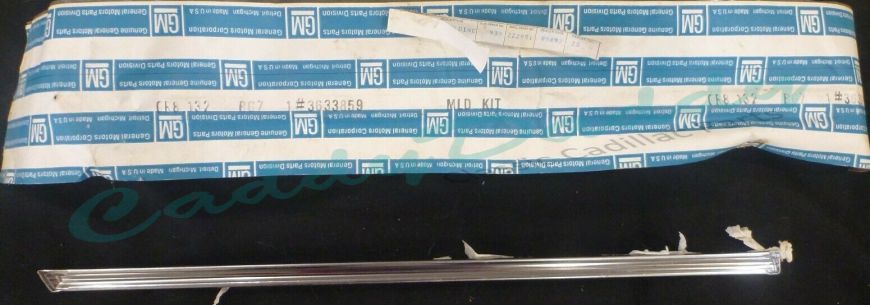 1974 Cadillac Deville Front Fender Right (Passenger) Side Spear Molding Trim NOS Free Shipping In The USA