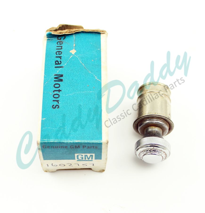 1971 1972 1973 1974 1975 1976 1977 1978 1979 1980 Cadillac Lighter NOS Free Shipping In The USA