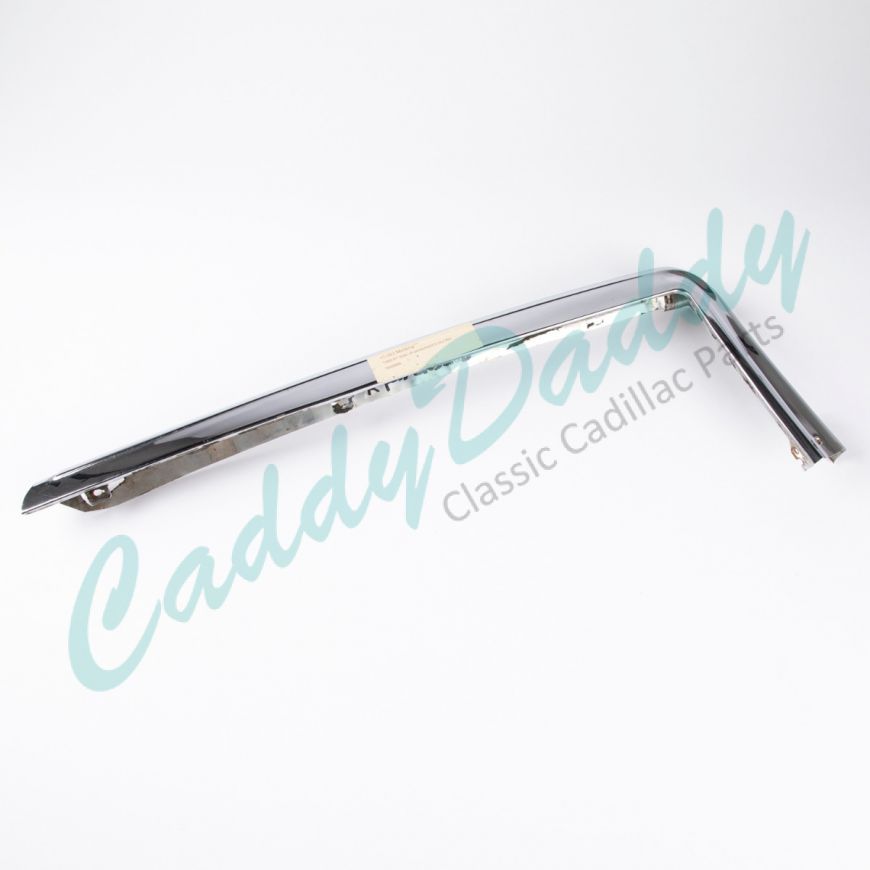 1966 1967 Cadillac Convertible Right-Hand Side Windshield Molding USED Free Shipping In The USA