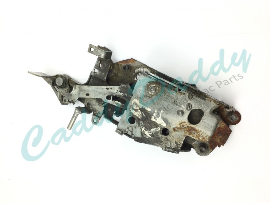 1969 Cadillac 4-Door Sedan Front Door Lock Assembly (From Manual Equipped) Right Passenger Side USED Free Shipping In The USA