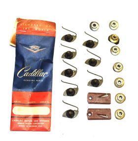 Cadillac Molding Clips Set of 18 Pieces NOS Free Shipping In The USA