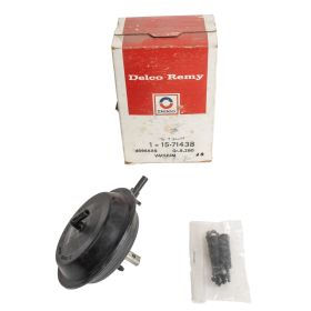 1976 1977 1978 Cadillac Seville Vacuum Actuator Diverter Valve NOS Free Shipping In The USA