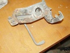 1958-cadillac-hood-latch-assembly-used