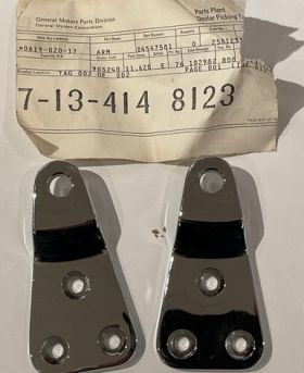 1966 1967 1968 1969 1970 1971 1972 1973 1974 1975 Cadillac Series 75 Limousine Rear Foot Rest Chrome arms Right Side 1 Pr New Old Stock Free Shipping In The USA
