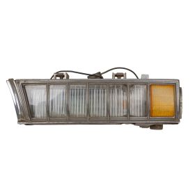 1971 1972 1973 Cadillac (EXCEPT Eldorado) Right Passenger Side Cornering Light Assembly USED Free Shipping In The USA