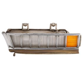 1971 1972 1973 Cadillac (EXCEPT Eldorado) Right Passenger Side Cornering Light Assembly USED Free Shipping In The USA